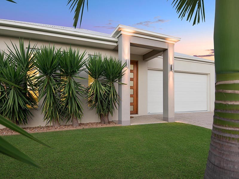 8 Couples Street, North Lakes QLD 4509