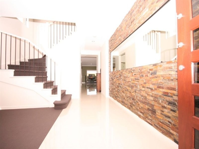 14 Faldo Court, North Lakes QLD 4509
