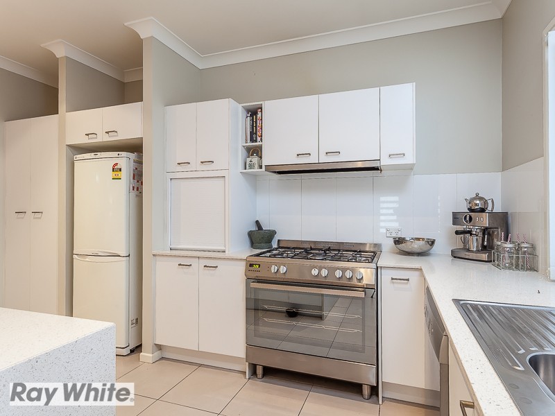 32 Planigale Crescent, North Lakes QLD 4509