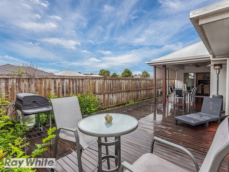 32 Planigale Crescent, North Lakes QLD 4509