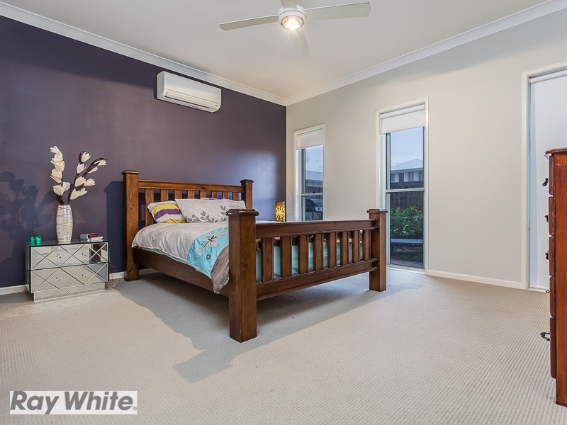 32 Planigale Crescent, North Lakes QLD 4509