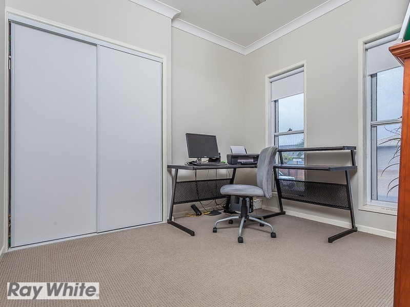 32 Planigale Crescent, North Lakes QLD 4509