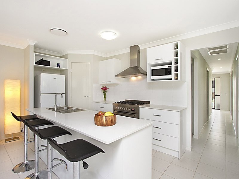 38 Livingstone Court, North Lakes QLD 4509