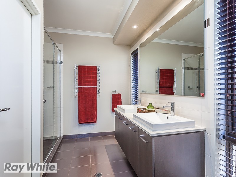 66 Cowen Terrace, North Lakes QLD 4509