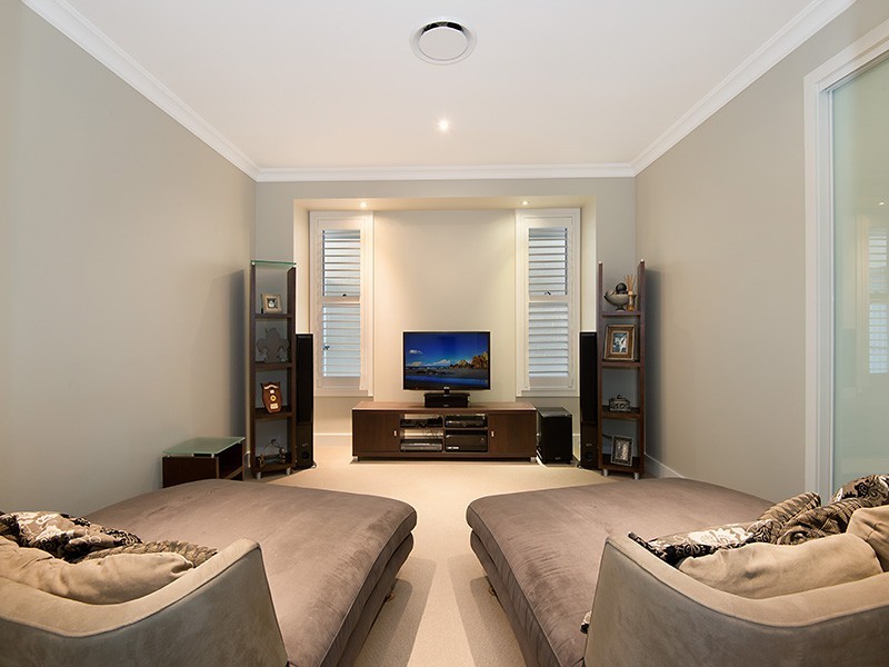 9 Faldo Court, North Lakes QLD 4509