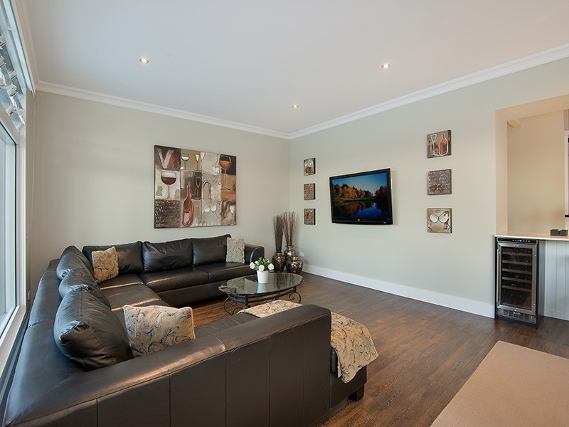 9 Faldo Court, North Lakes QLD 4509