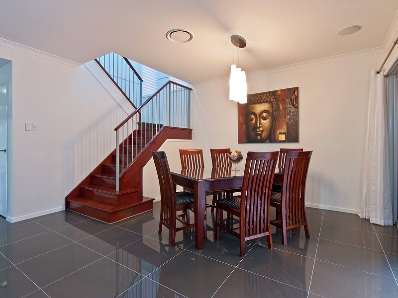 40 Nicklaus Parade, North Lakes QLD 4509