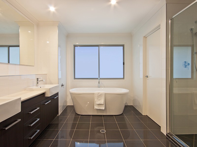 40 Nicklaus Parade, North Lakes QLD 4509