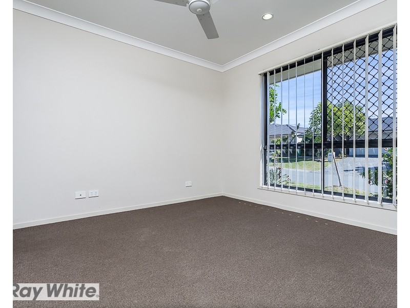 90 Daintree Circuit, North Lakes QLD 4509