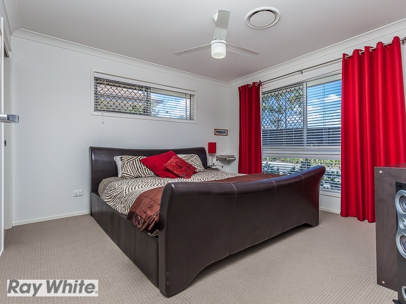 6 Petronas Street, North Lakes QLD 4509