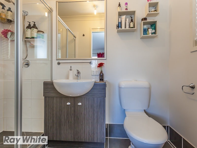 6 Petronas Street, North Lakes QLD 4509