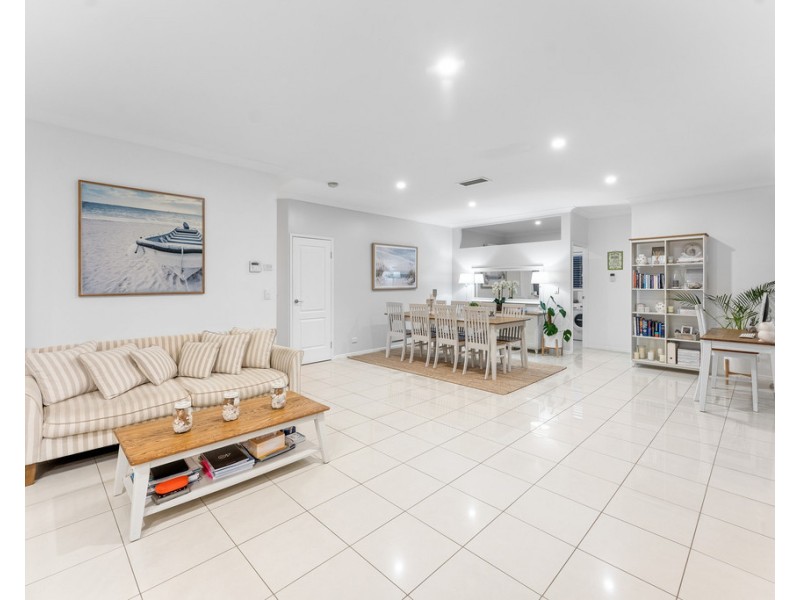 28 Langer Circuit, North Lakes QLD 4509