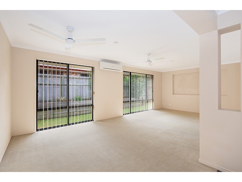 6 Pearson Court, North Lakes QLD 4509