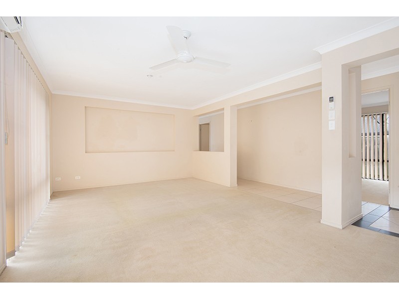 6 Pearson Court, North Lakes QLD 4509