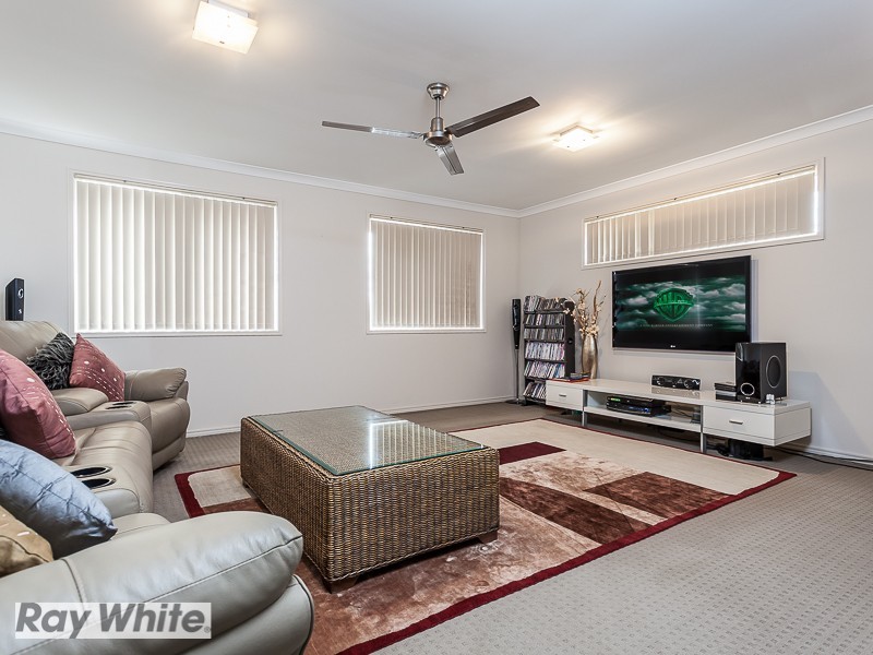 7 Silkpod Court, North Lakes QLD 4509