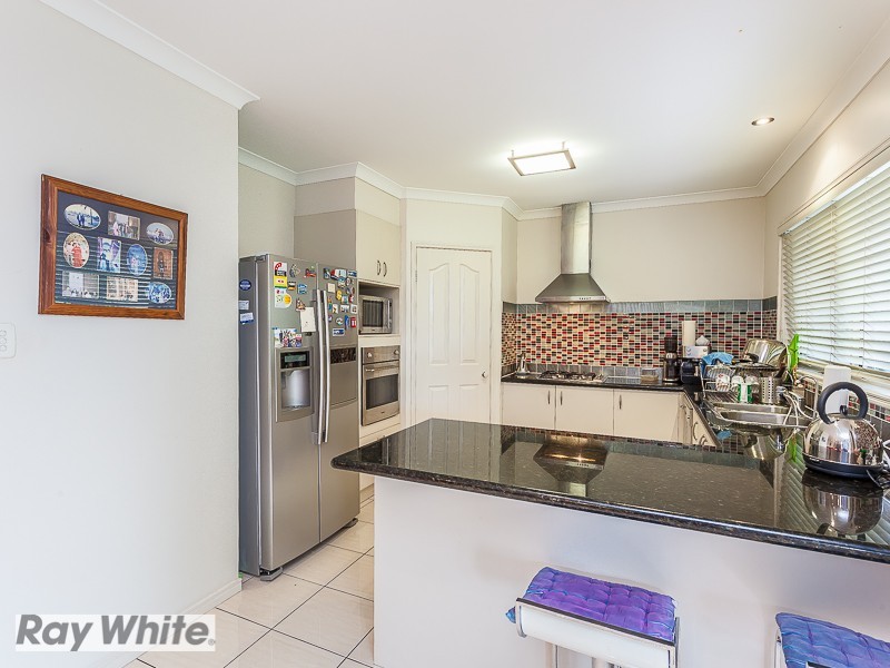 7 Silkpod Court, North Lakes QLD 4509