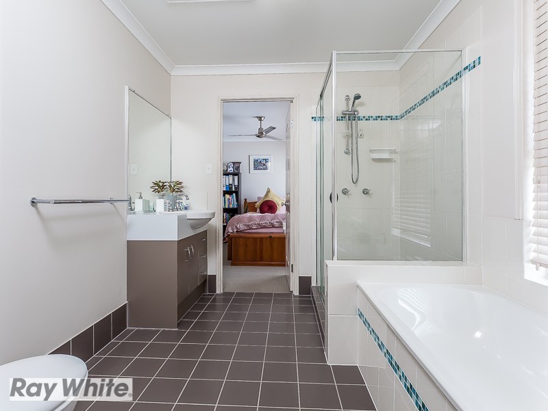 7 Silkpod Court, North Lakes QLD 4509