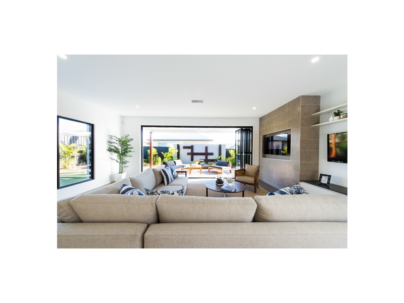 North Lakes QLD 4509