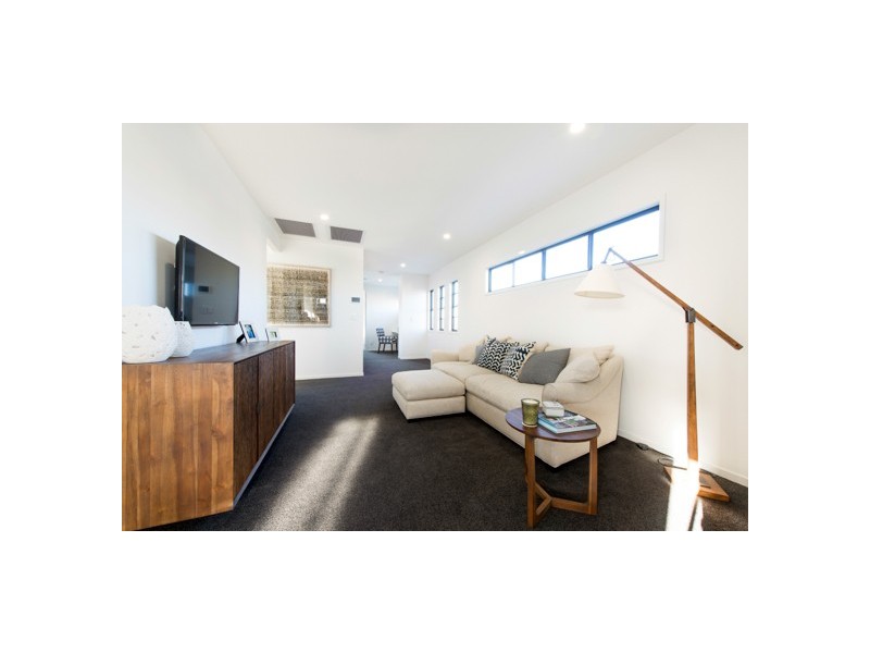 North Lakes QLD 4509