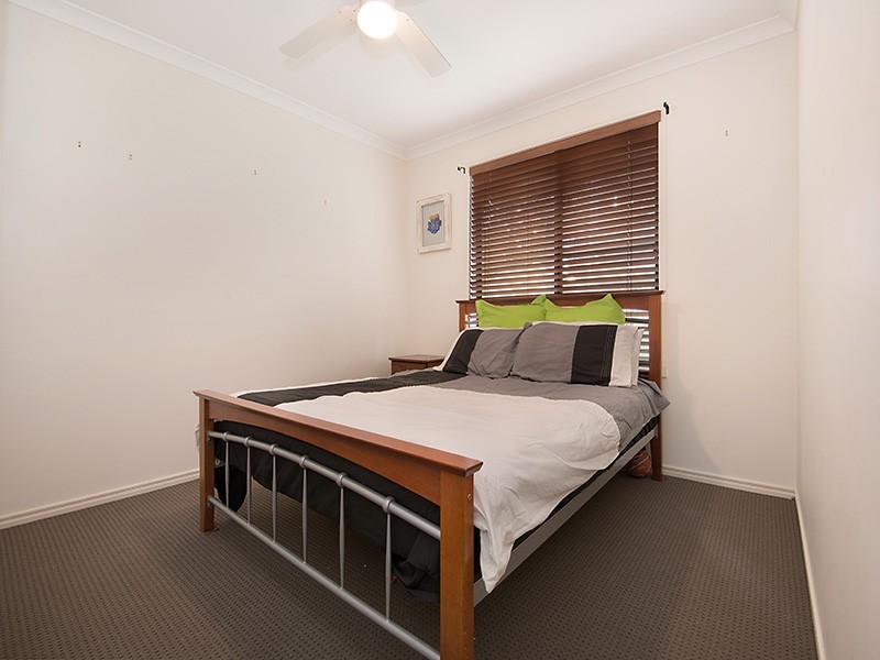 16 Topaz Court, Deception Bay QLD 4508