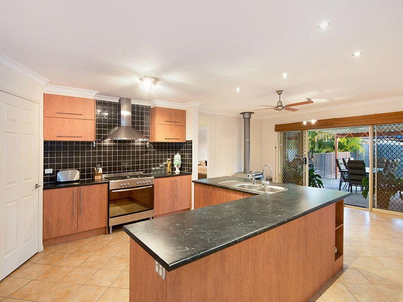 11 Yandina Place, Deception Bay QLD 4508