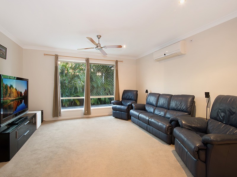 11 Yandina Place, Deception Bay QLD 4508