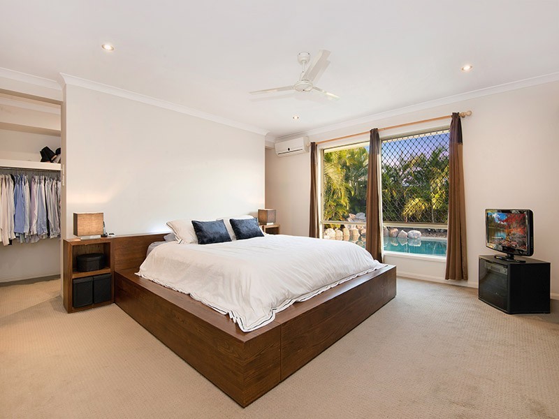 11 Yandina Place, Deception Bay QLD 4508