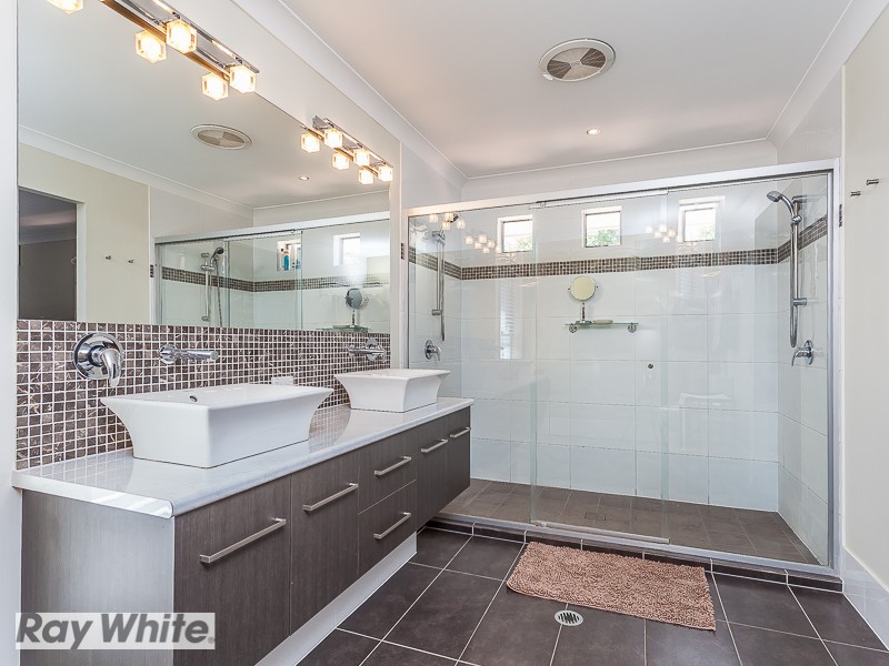 10 Allenby Close, North Lakes QLD 4509
