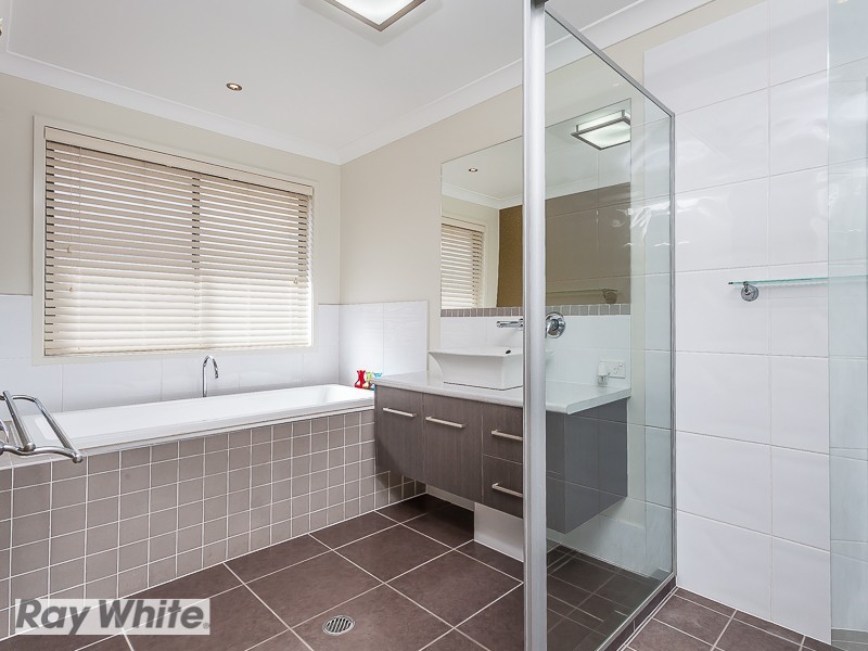 10 Allenby Close, North Lakes QLD 4509