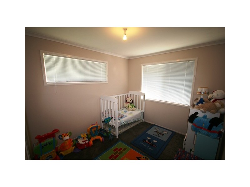 14 Simon Street, Deception Bay QLD 4508