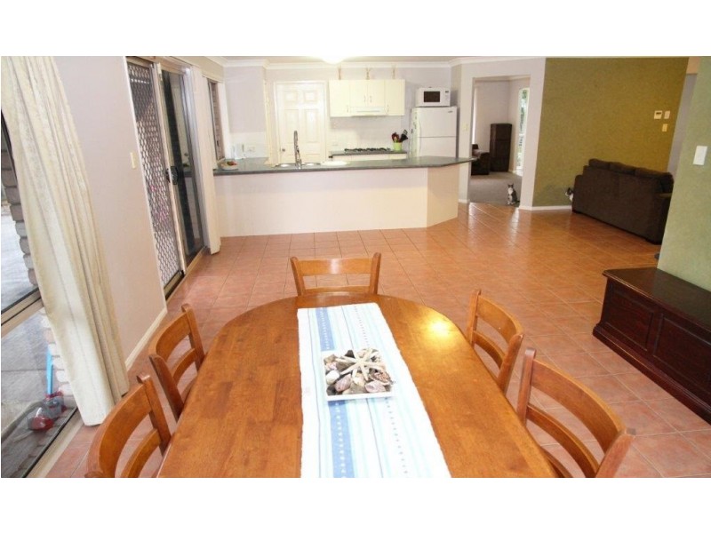 62 Warroo Drive, Deception Bay QLD 4508