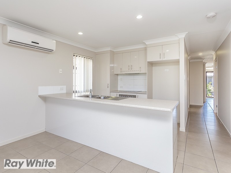 90 Daintree CCT, North Lakes QLD 4509