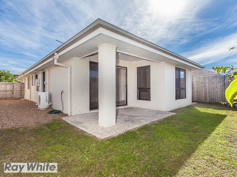 90 Daintree CCT, North Lakes QLD 4509