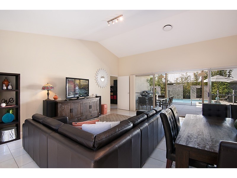 19 Whitecedar Circuit, North Lakes QLD 4509