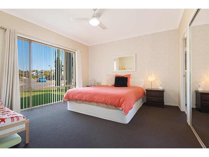 19 Whitecedar Circuit, North Lakes QLD 4509