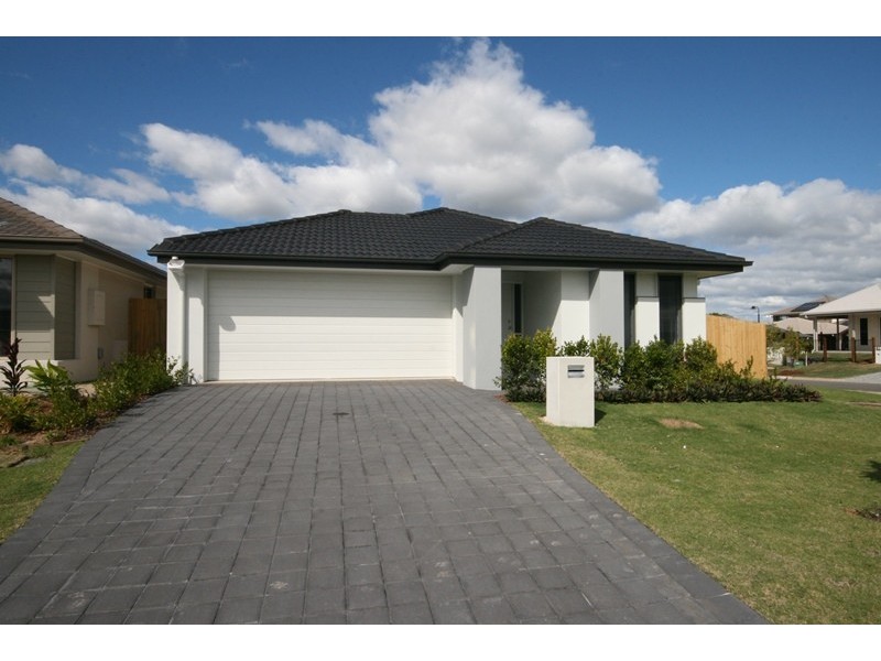 2 Philp Street, North Lakes QLD 4509