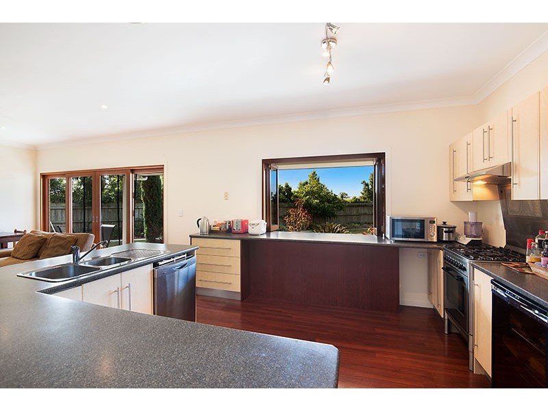 37 Cottonwood Circuit, North Lakes QLD 4509