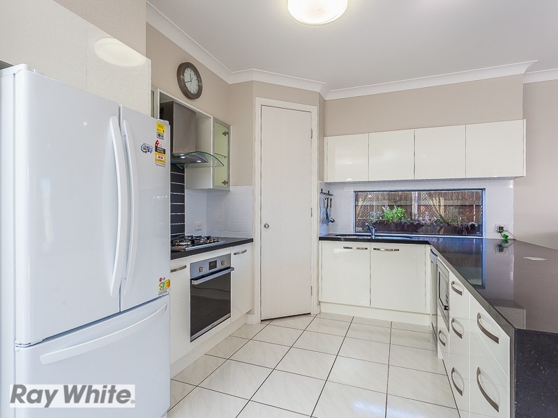 10 Kakadu Ct, North Lakes QLD 4509