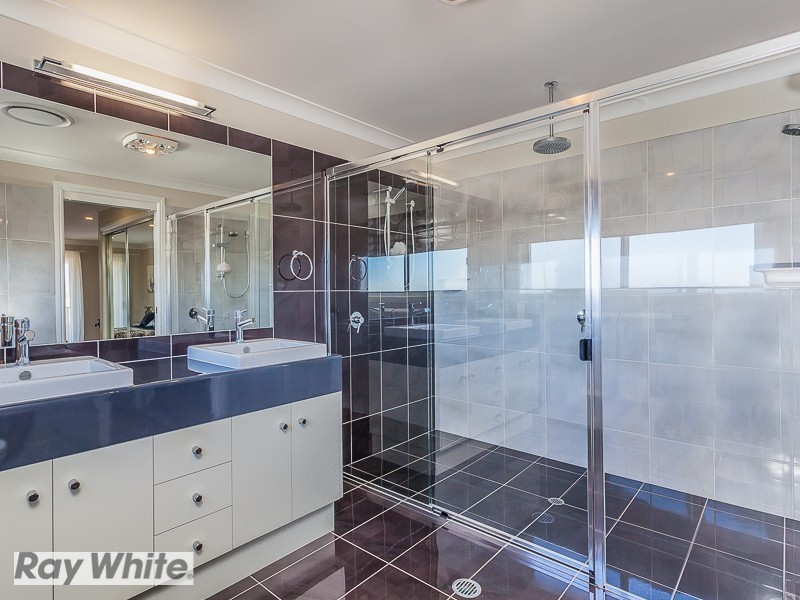 10 Kakadu Ct, North Lakes QLD 4509