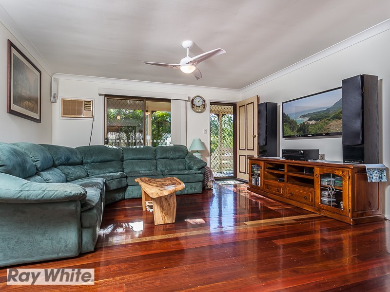 324 Oakey Flat Road, Morayfield QLD 4506