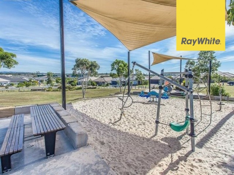 55 Sears Parade, North Lakes QLD 4509