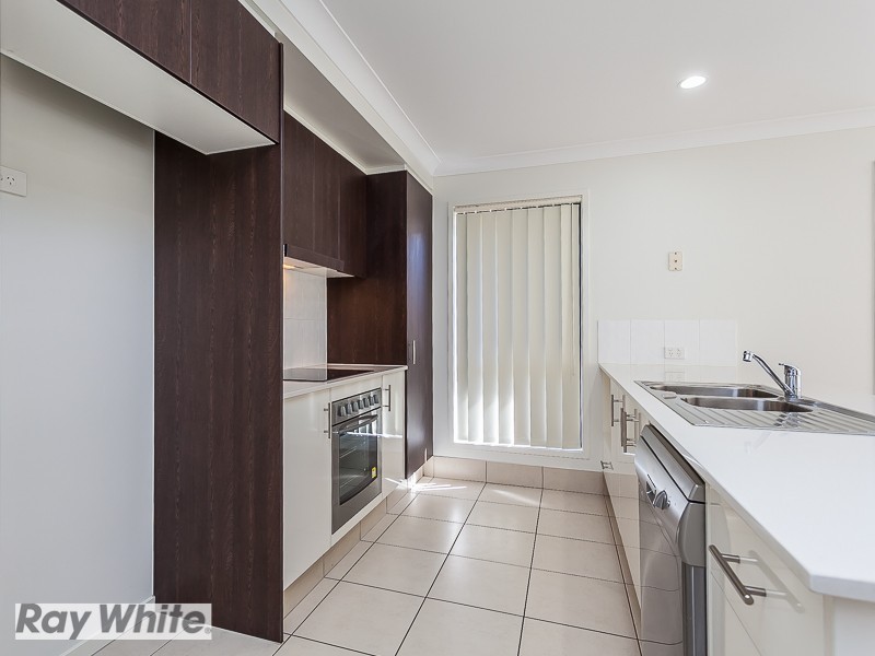 26 Hartley Crescent, North Lakes QLD 4509