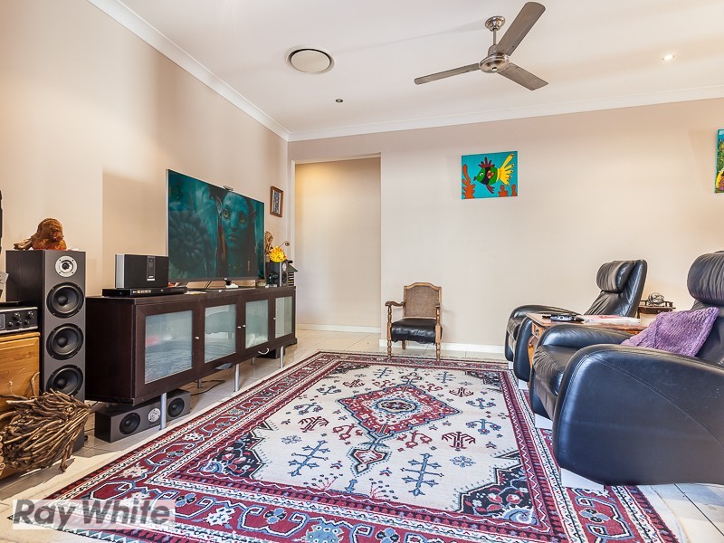 25 Kowari Crescent, North Lakes QLD 4509