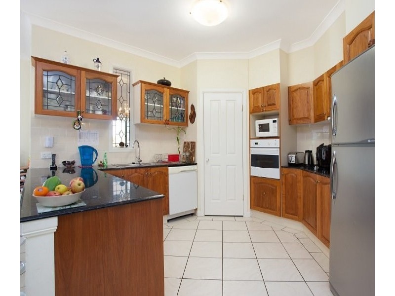 28 Lochside Drive, North Lakes QLD 4509