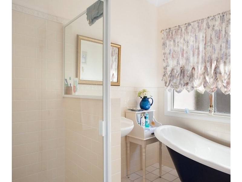 28 Lochside Drive, North Lakes QLD 4509