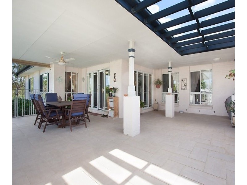 28 Lochside Drive, North Lakes QLD 4509