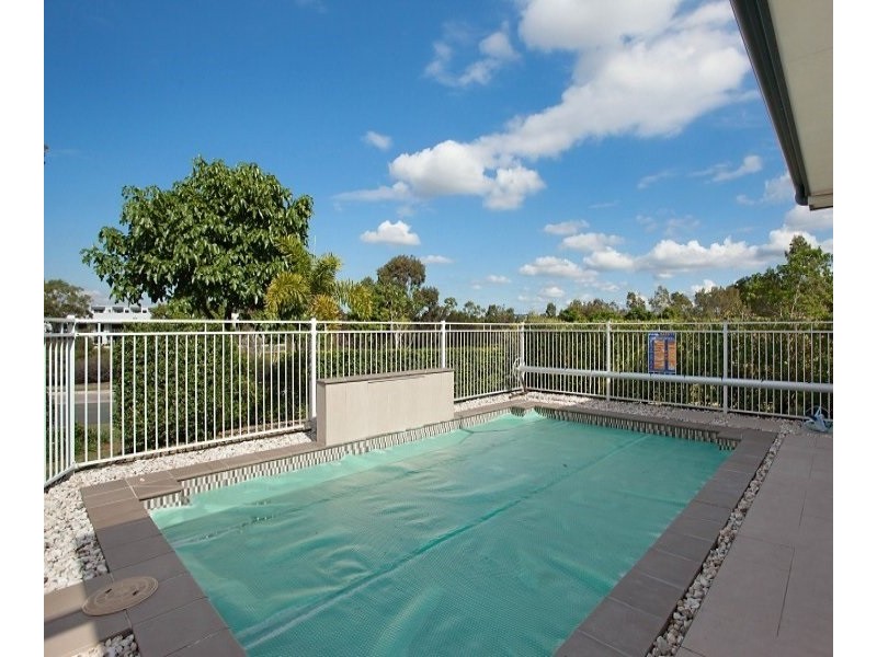 28 Lochside Drive, North Lakes QLD 4509