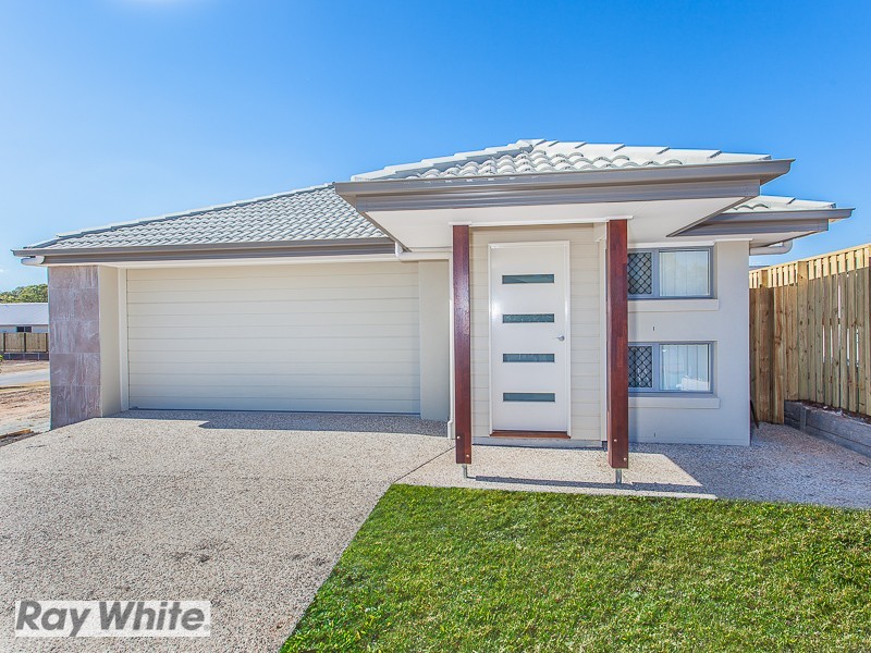 30 Honeyeater Cres, Dakabin QLD 4503