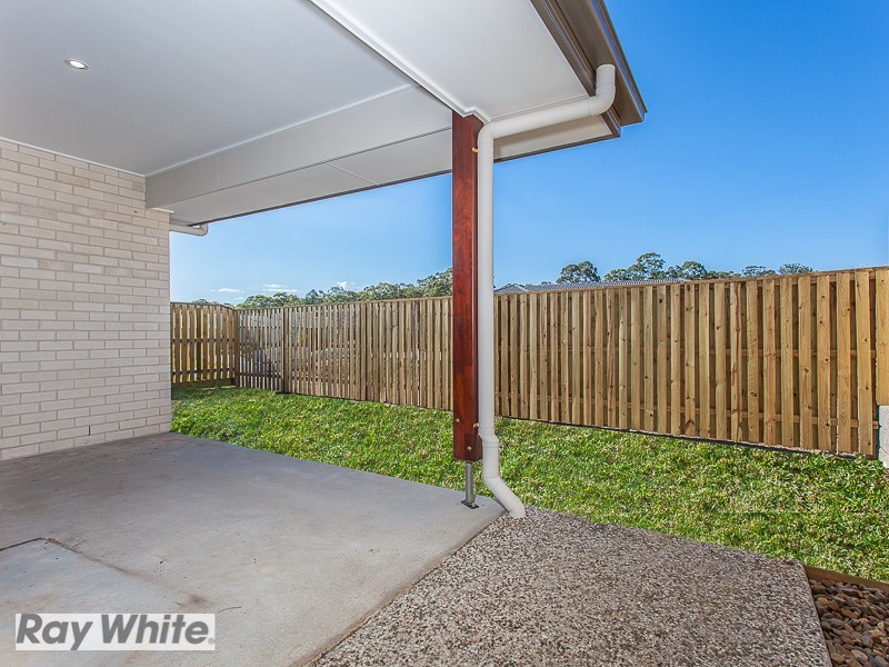 30 Honeyeater Cres, Dakabin QLD 4503