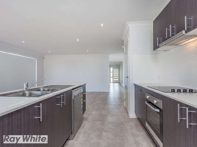 87 Mapleton Drive, North Lakes QLD 4509